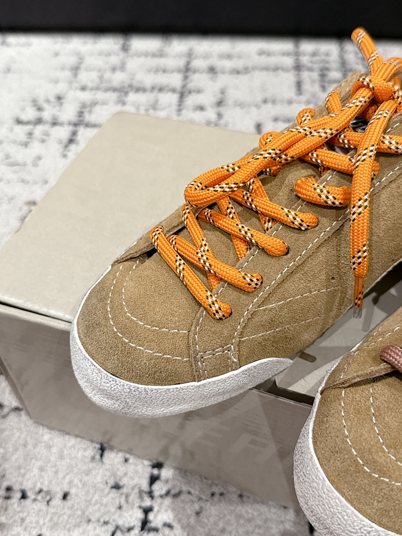 Golden Goose X Truestar Co Branded Dirty Shoe Series - Image 6
