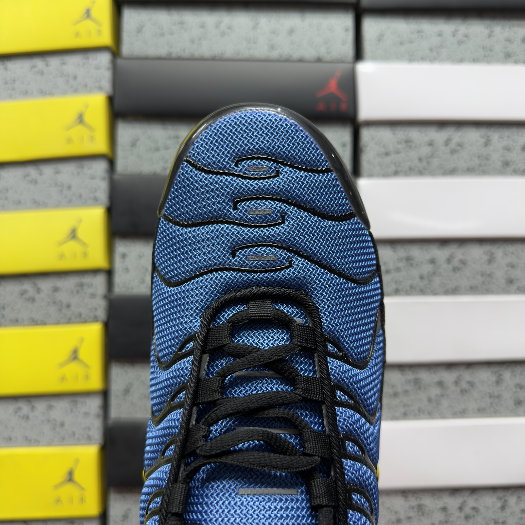 Nike Air Max Plus OG Hyper (Blue) - Image 3