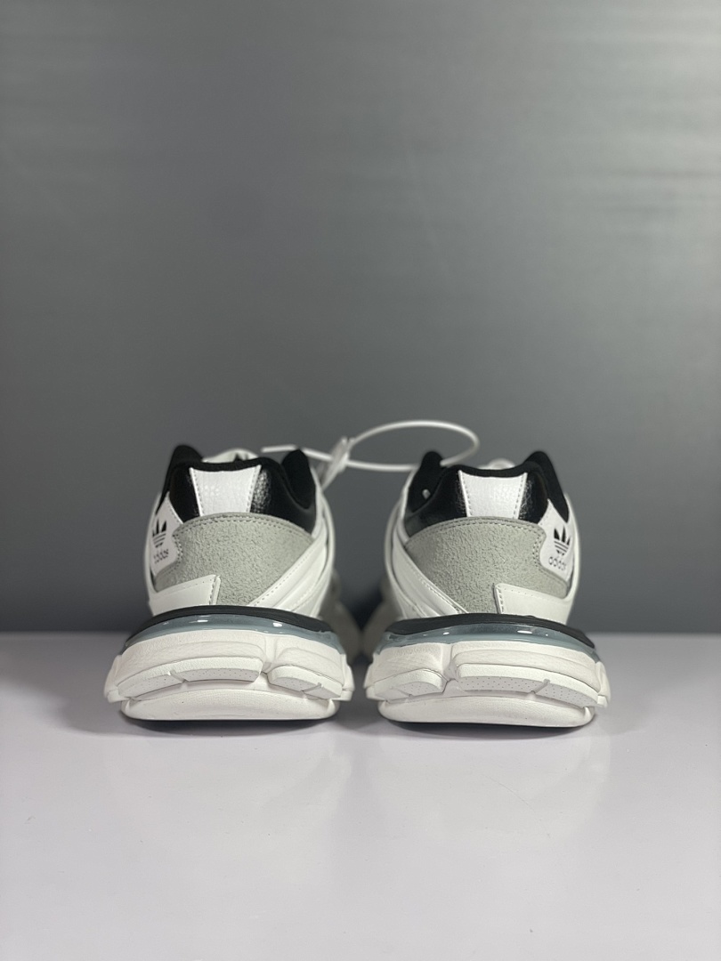 Balenciaga Track - Image 72