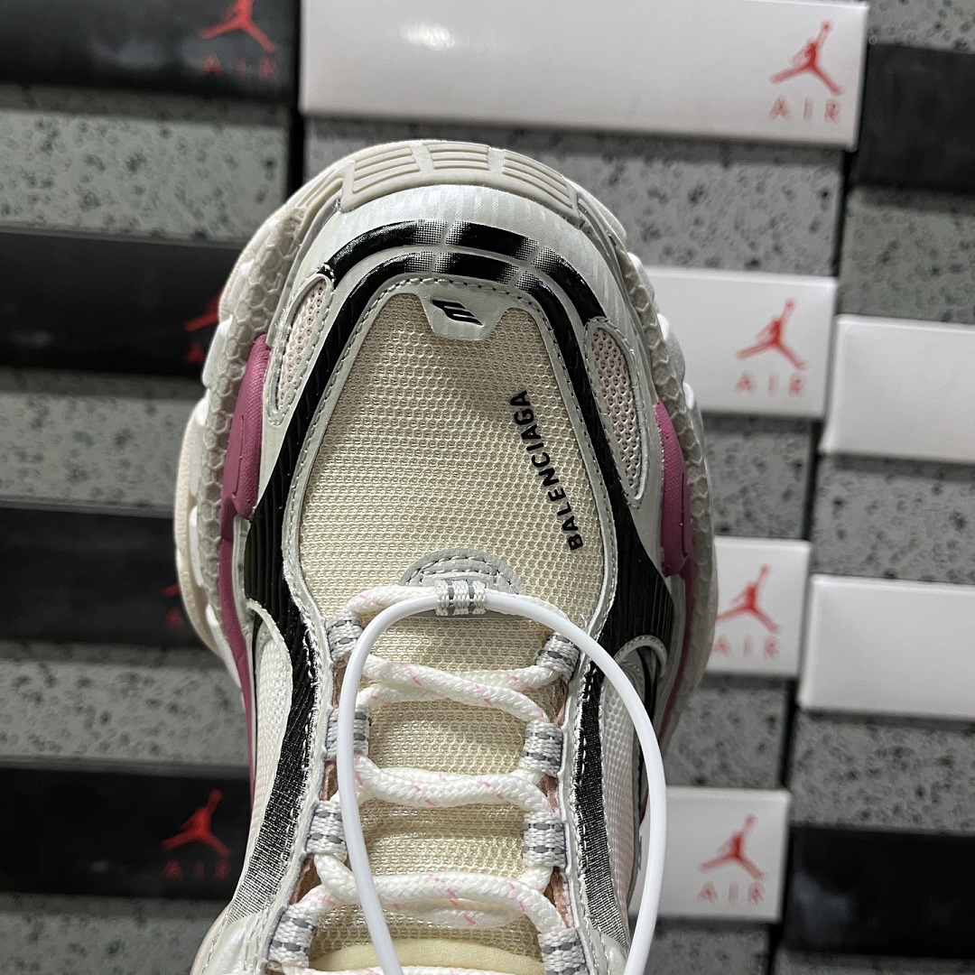 Balenciaga Triple S 2 - Image 7