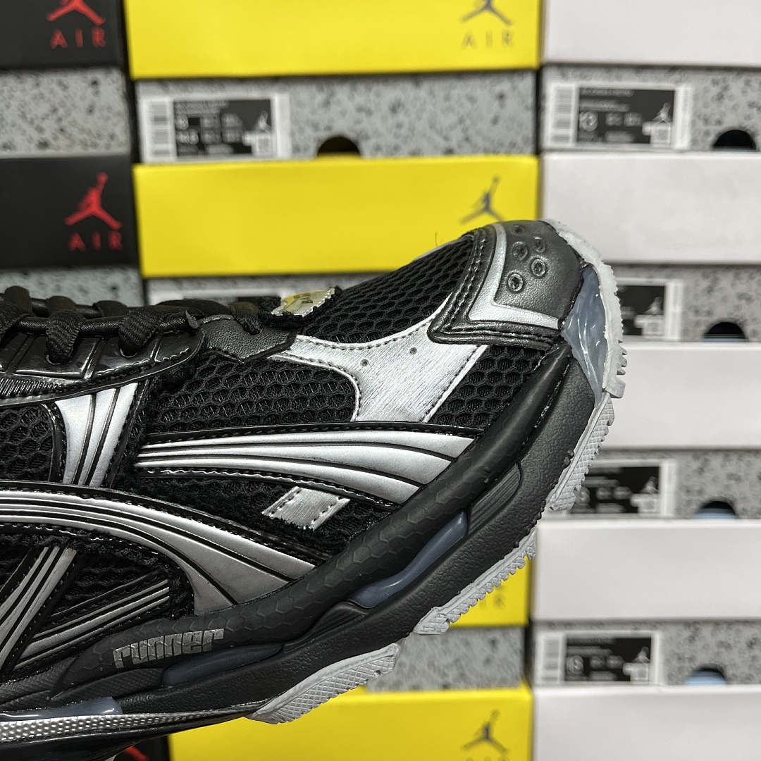Balenciaga BLCG Runner 7.5 - Image 5