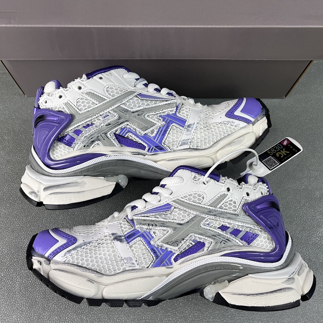 Balenciaga Runner - Image 60