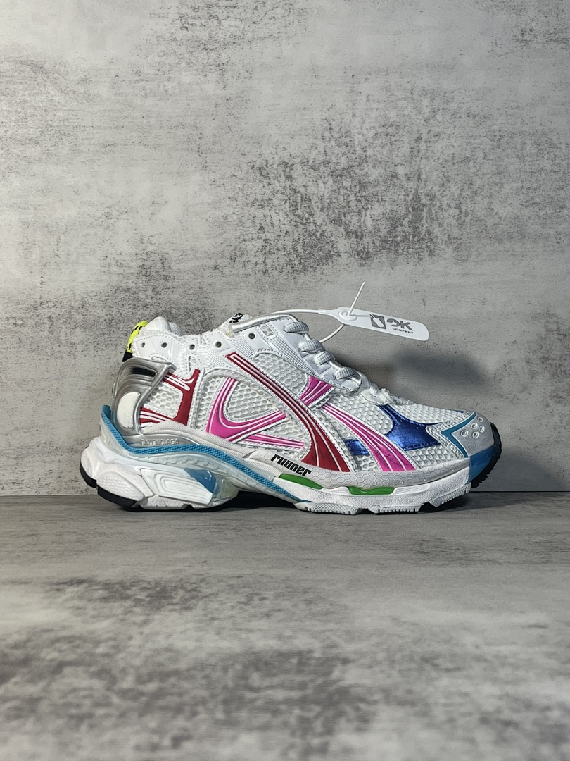 Balenciaga Runner 7.5 - Image 25