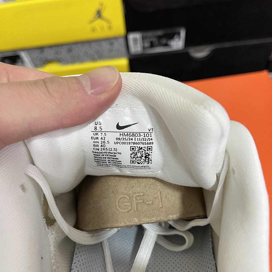 Nike Zoom Vomero - Image 2