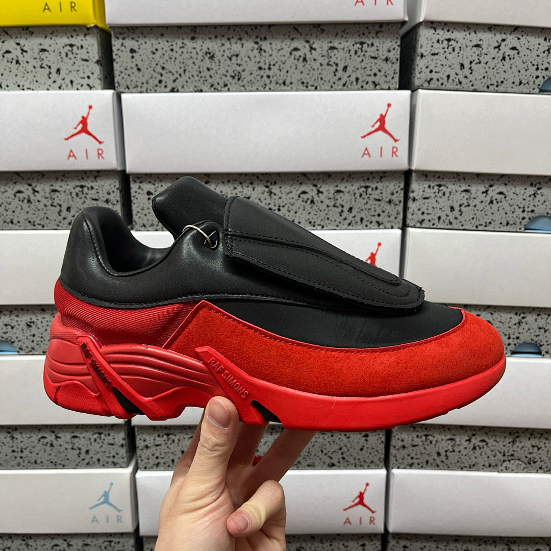 On Running Raf Simons Antei Low Top - Image 9
