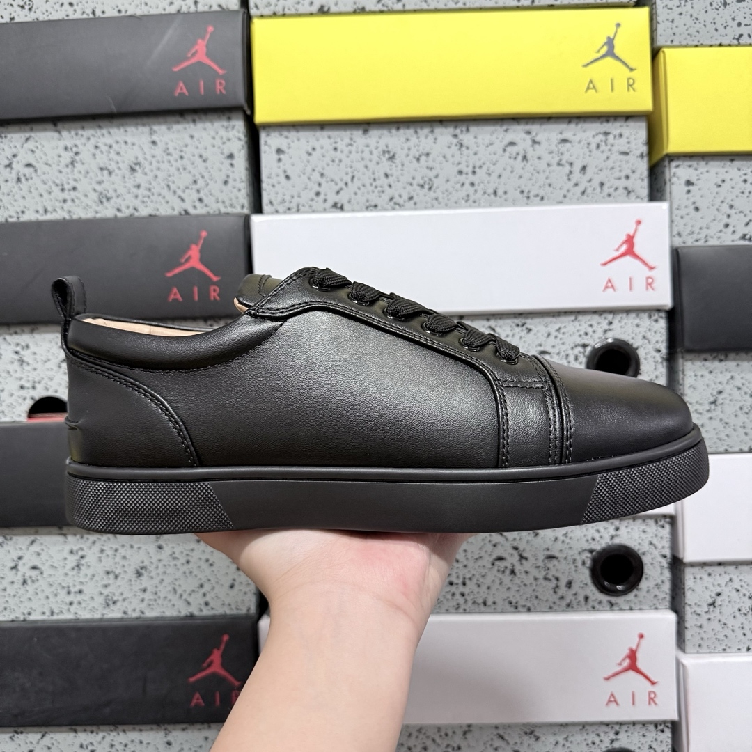 Christian Louboutin CL 1130548CM53 Black Patent - Image 8