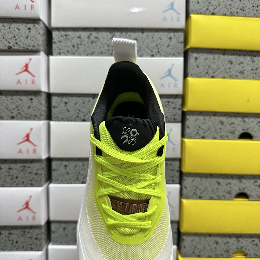 On Running Running Cloudtilt 2 LOEWE Neon Yellow White 3ME10692911 - Image 5