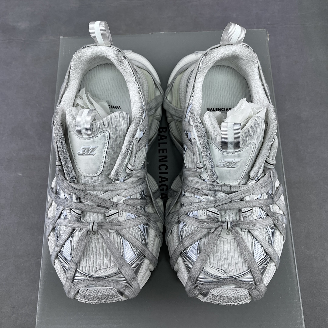 Balenciaga 3XL Extreme Lace - Image 18