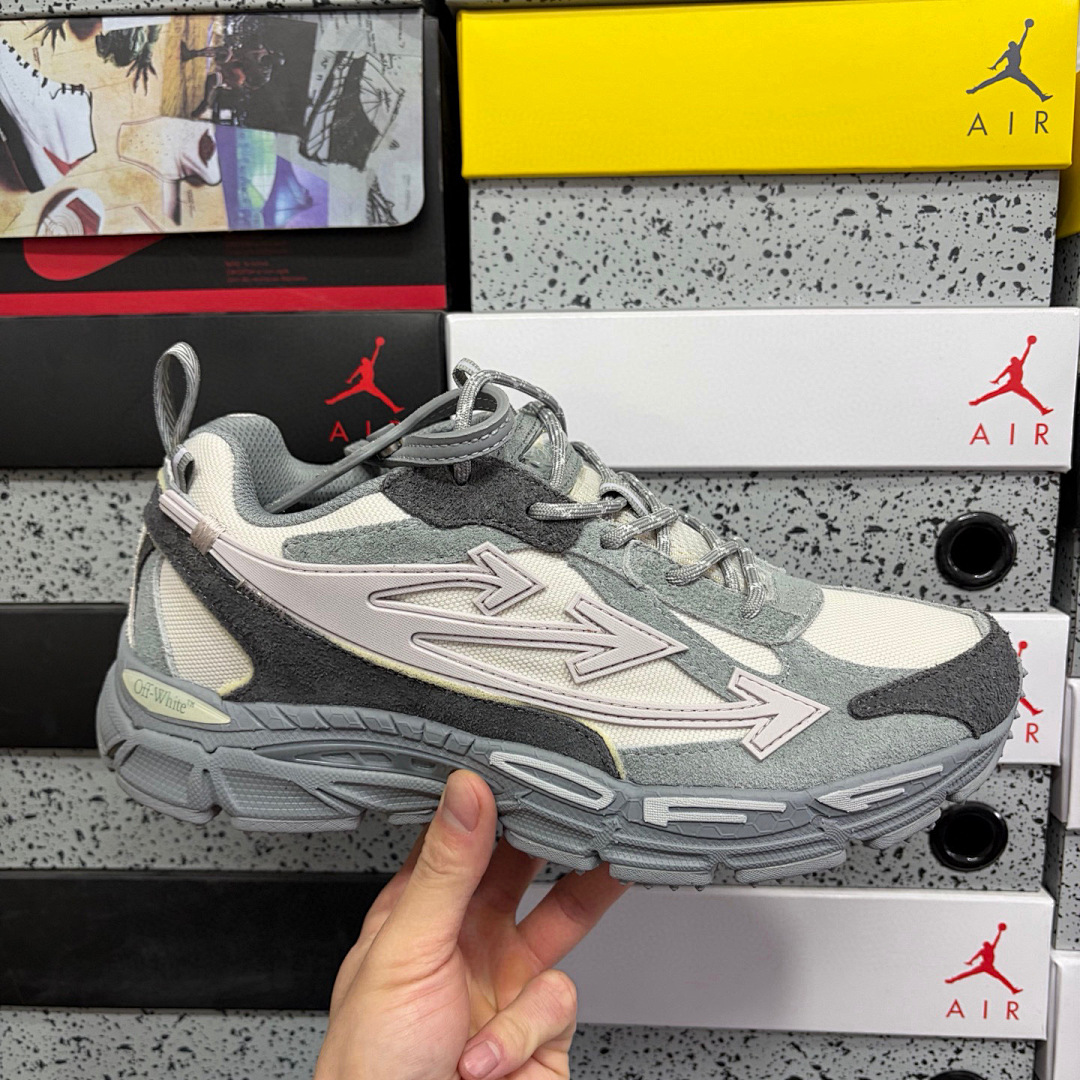 Off-White Be Right Back - Image 12