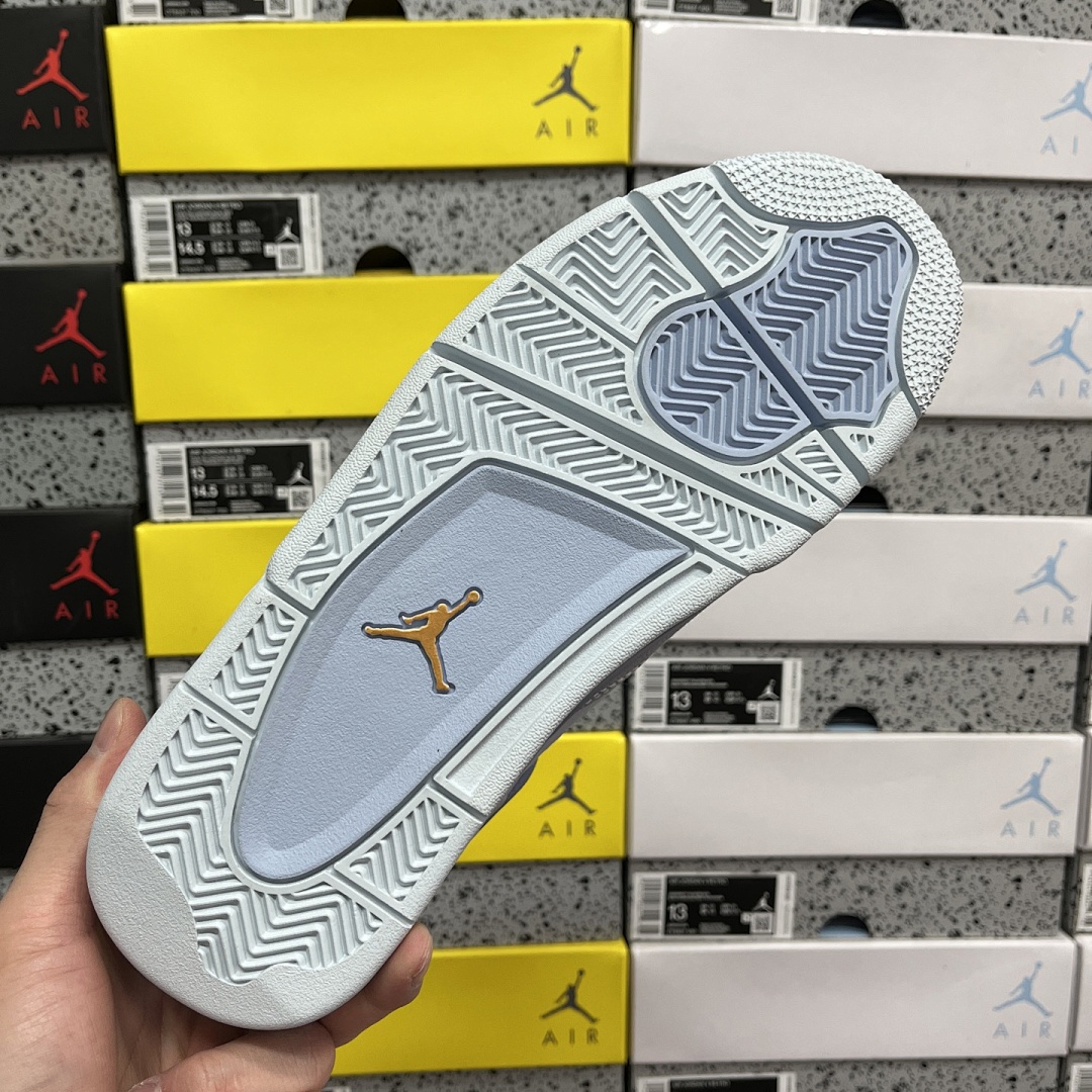 Nike UNC Tar Heels PE (Blue) - Image 4