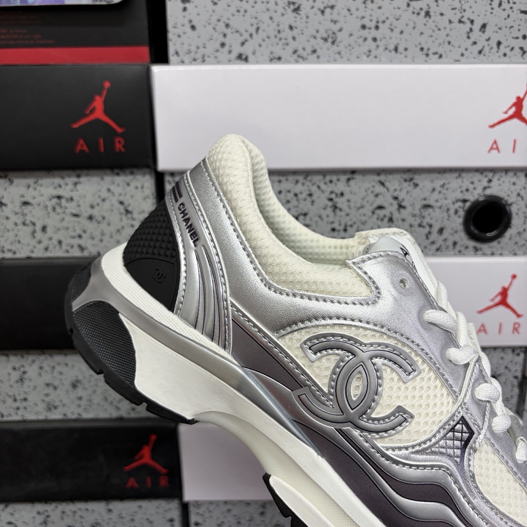 Chanel CC Runner White Silver K5451 / - Image 4