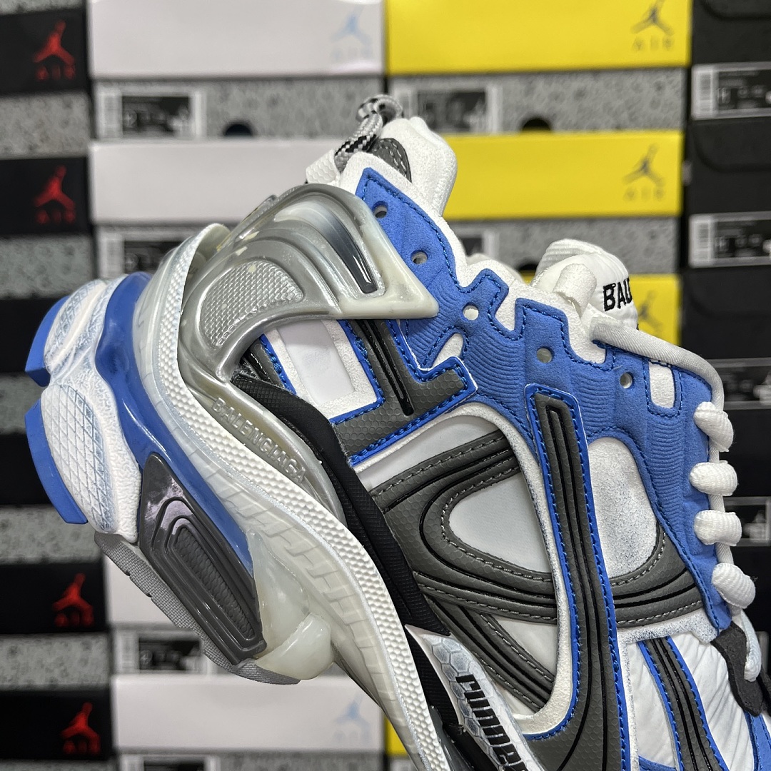 Balenciaga BLCG Runner 7.5 - Image 4