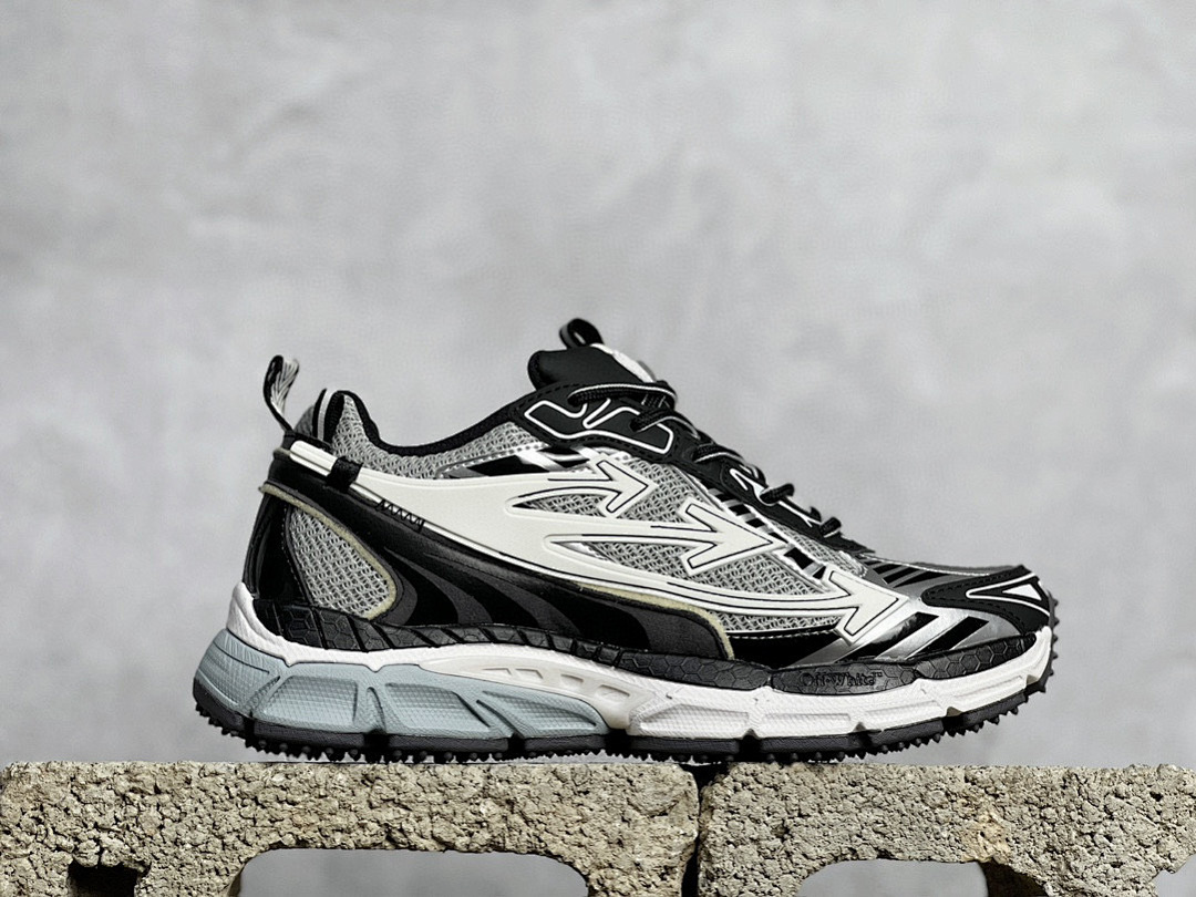 Off-White Be Right Back - Image 21