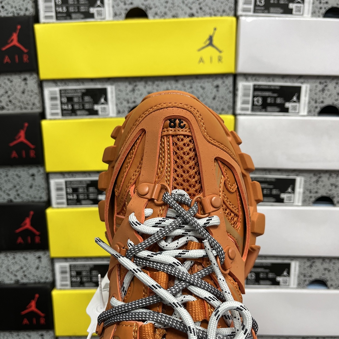 Balenciaga Track Trail Laces 3.0 - Image 10