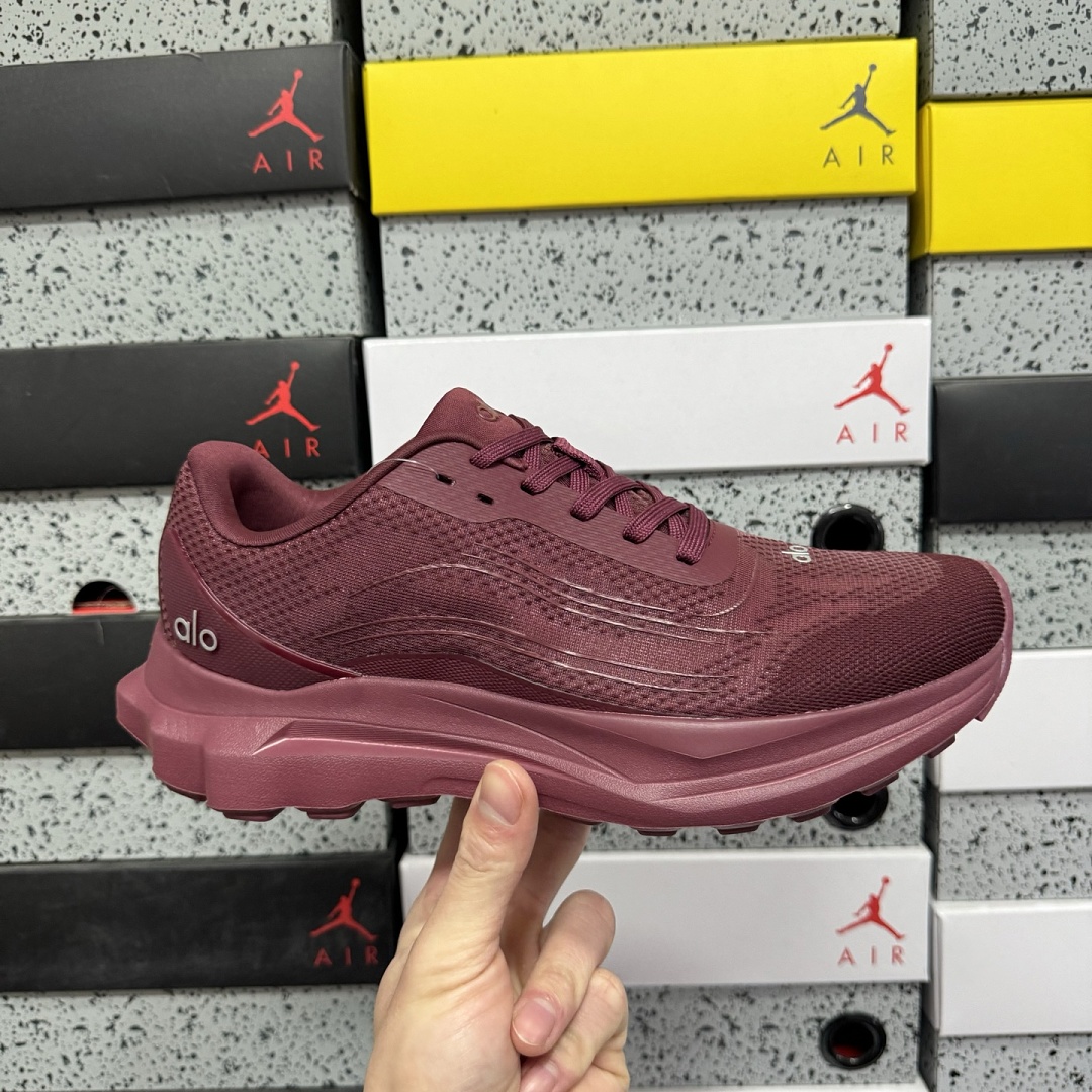 Alo Yoga Rnner A0590U_BURGUNDY - Image 7