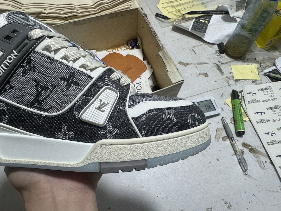 Louis Vuitton LV Trainer - Image 5