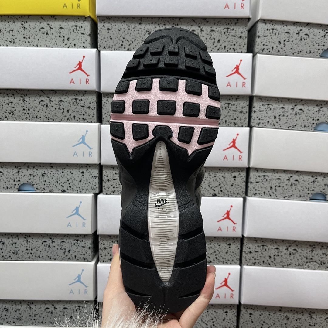 Nike Air Max 95 OG Big Bubble Pink Foam - Image 3