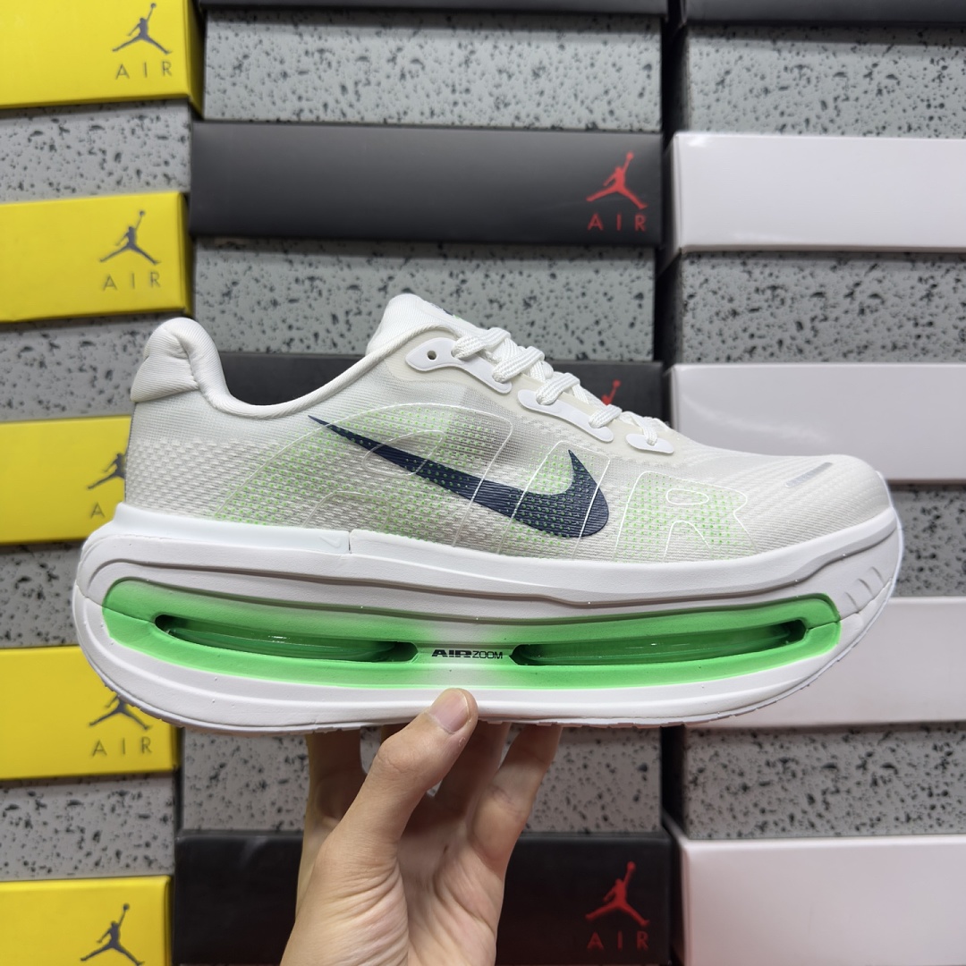 Nike Vomero Premium - Image 9