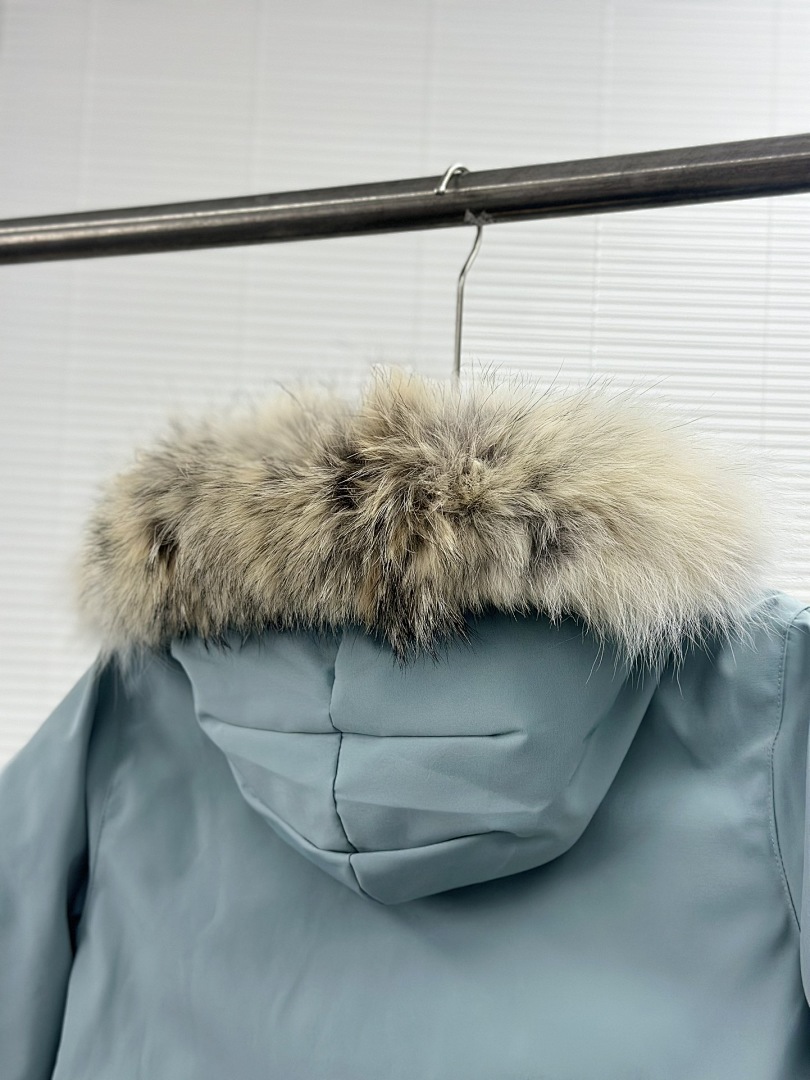 Canada Goose Children's Wear - Image 5