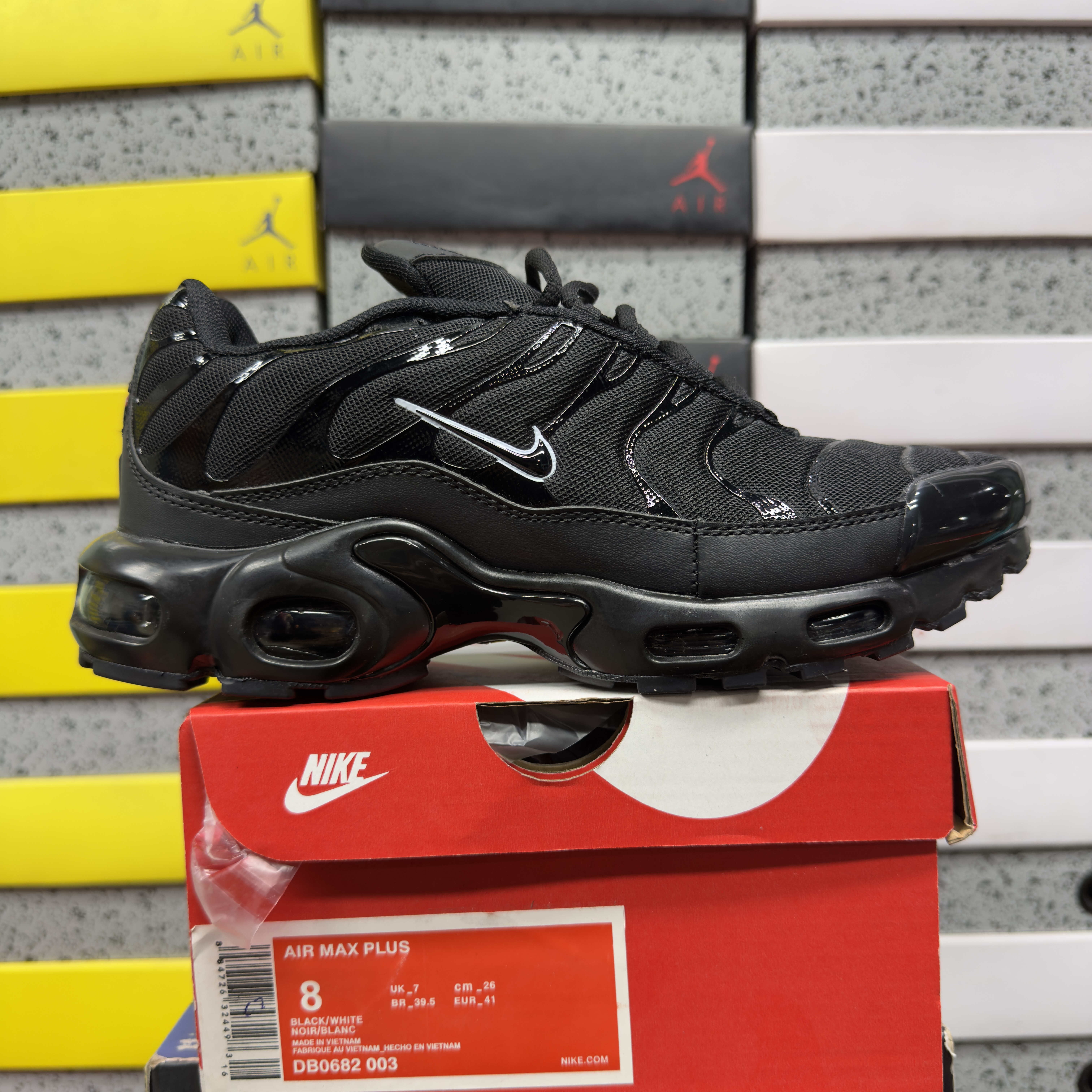 Nike Air Max Plus - Image 10