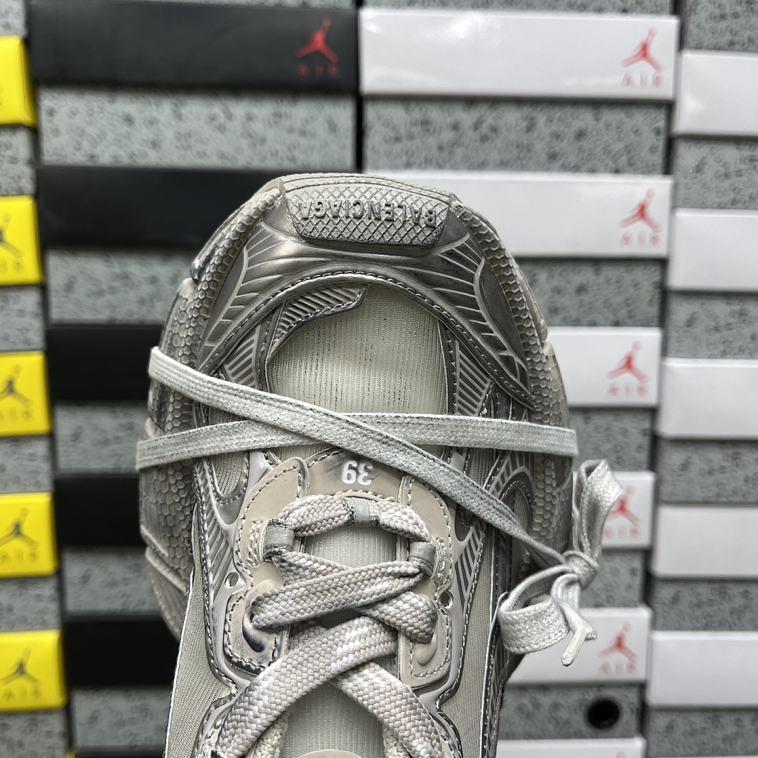 Balenciaga BLCG 3Xl - Image 102