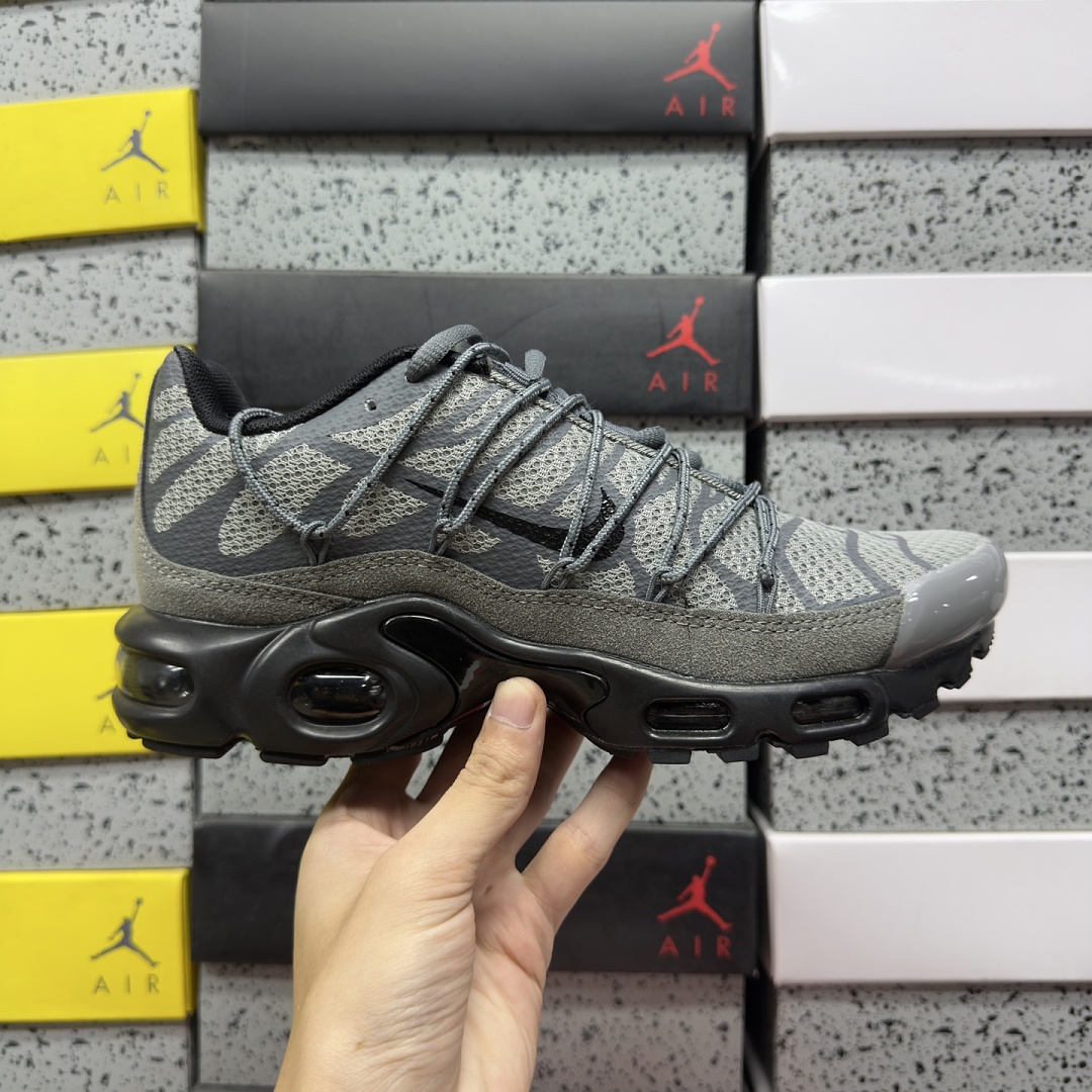 Nike Air Max Plus Toggle Grey Reflective FD0670-002 (Lace Up) - Image 3