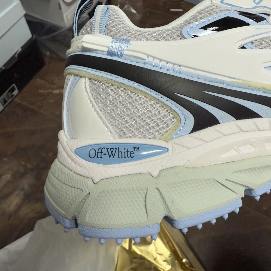 Off-White Be Right Back - Image 9