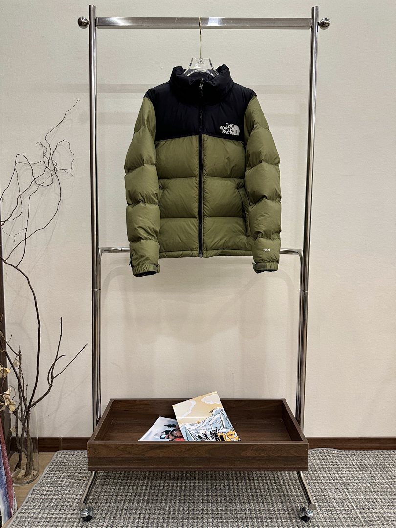 Chanel The North Face 1996 Retro Nuptse 700 Fill Packable Jacket - Image 115