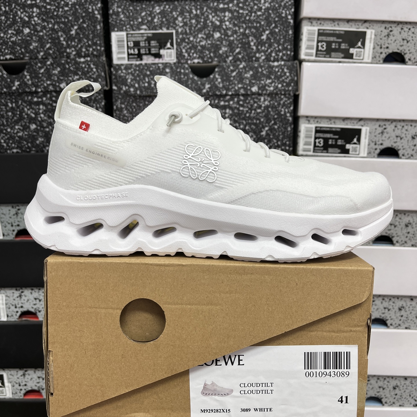 On Running Cloudtilt LOEWE All White 3M929282X15 3089 - Image 10