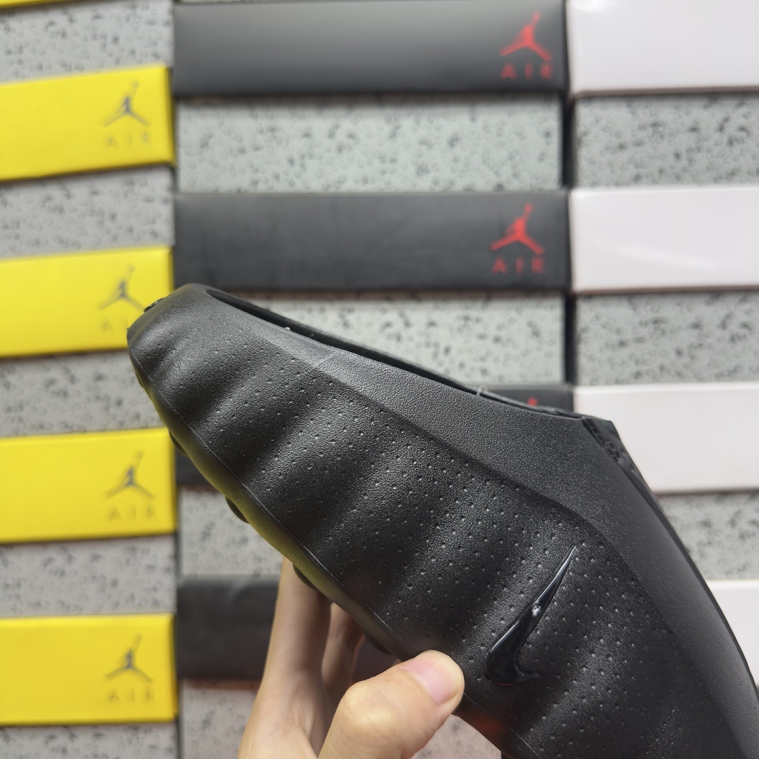 Nike Mind 001 Slide (Triple Black) - Image 4