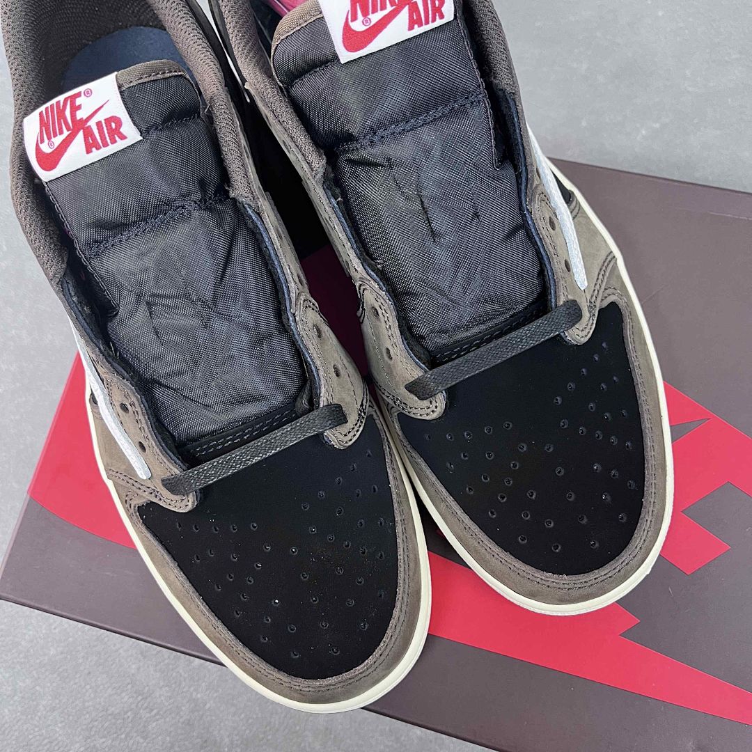 Chanel Travis Scott X Air Jordan 1 Low - Image 5