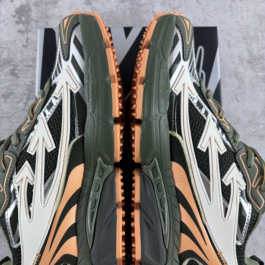 Off-White Be Right Back - Image 15