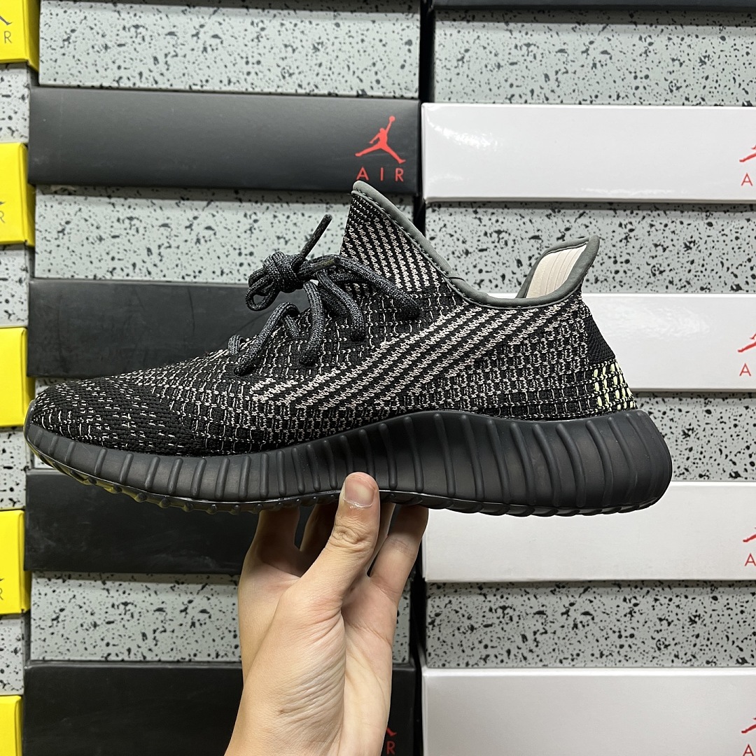 Adidas Yeezy Boost 350 V2 Yecheil - Image 5