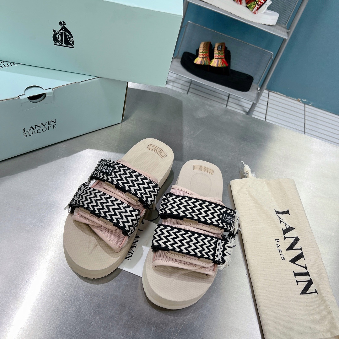 Lanvin SUICOKE X CURB Sandal - Image 28