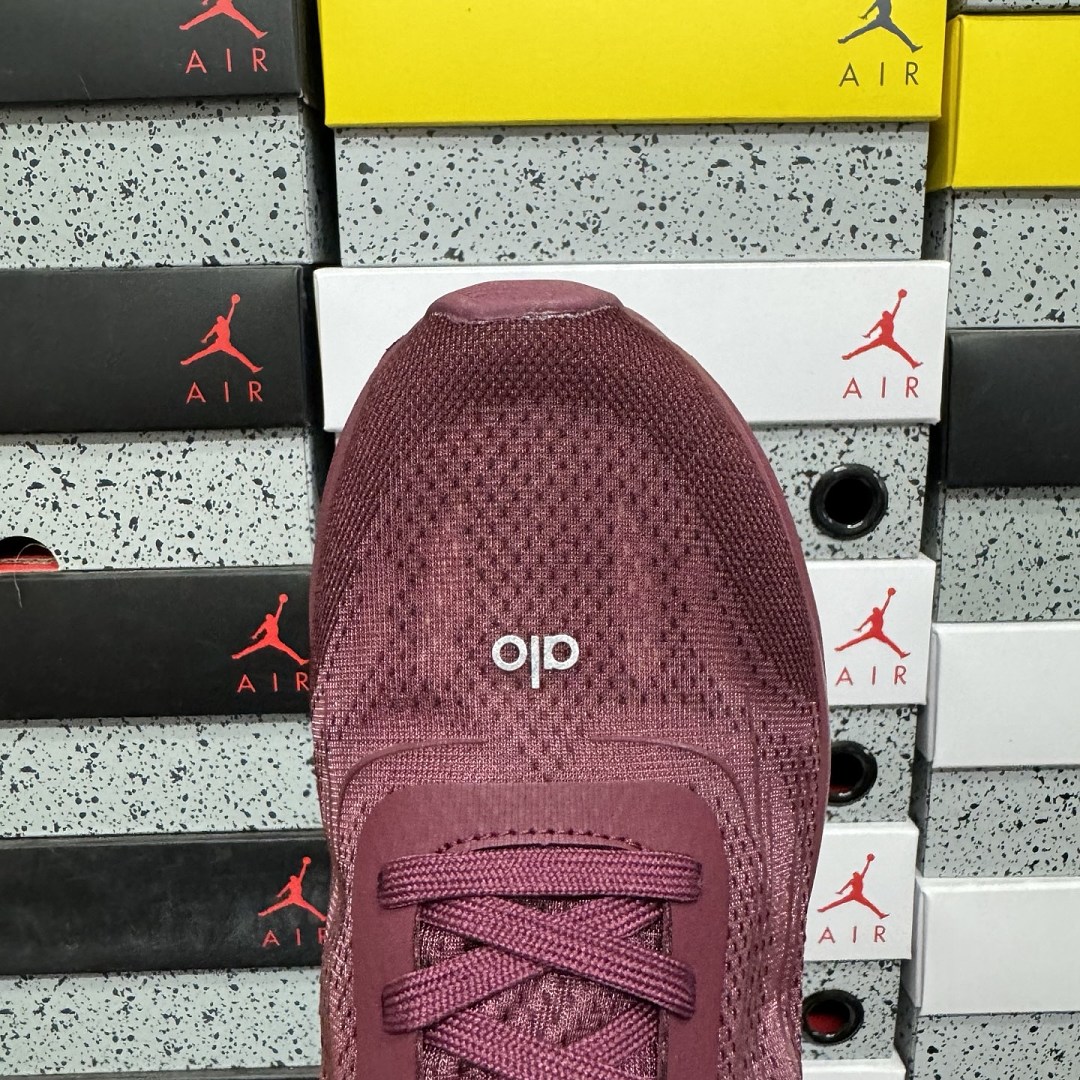 Alo Yoga Rnner A0590U_BURGUNDY - Image 2