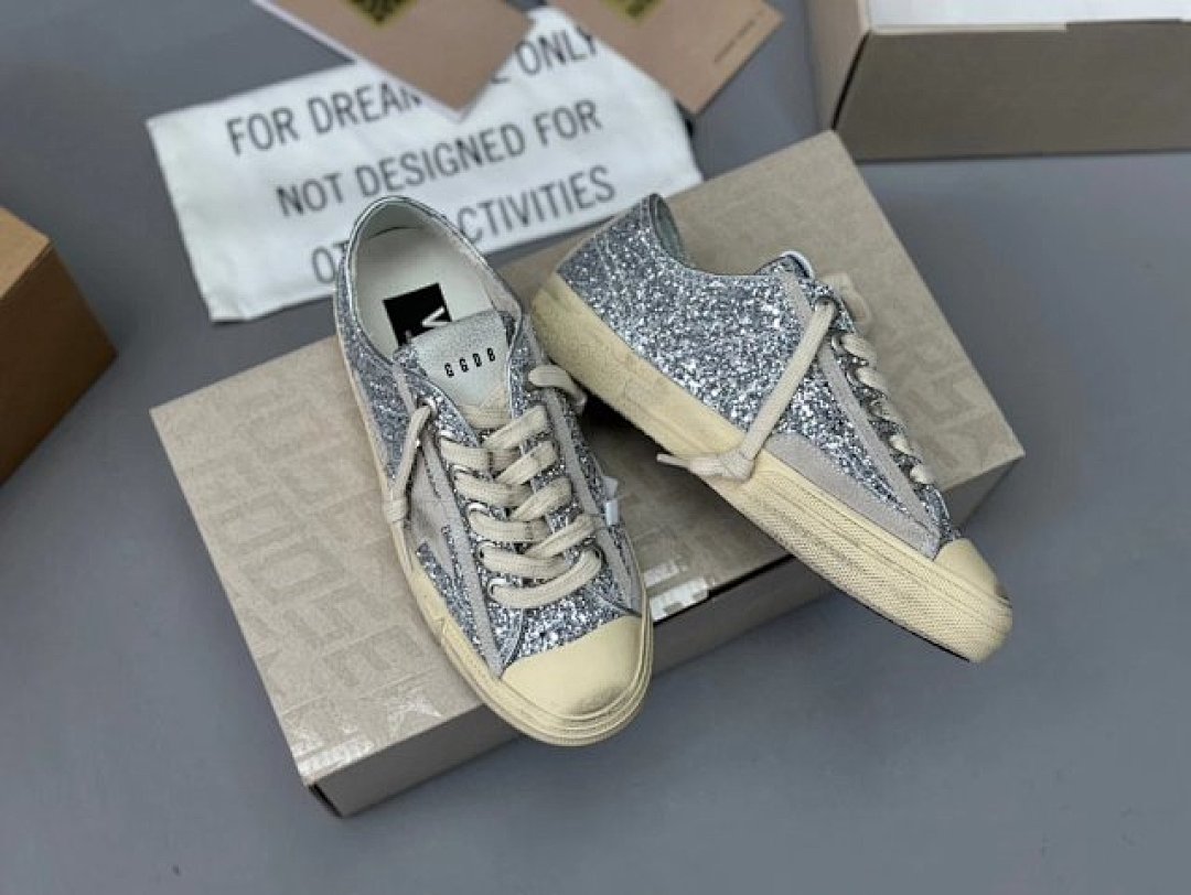 Golden Goose Deluxe Brand - Image 7