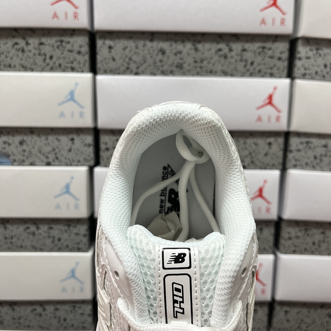 New Balance 740 (Triple White) - Image 8