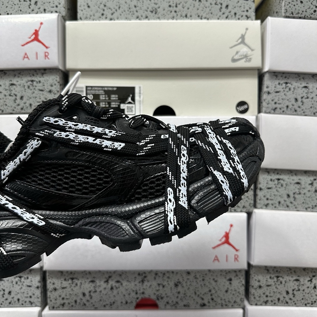 Balenciaga 3XL Extreme Lace 9110 Triple Black Straps (Mid Stripe) - Image 9