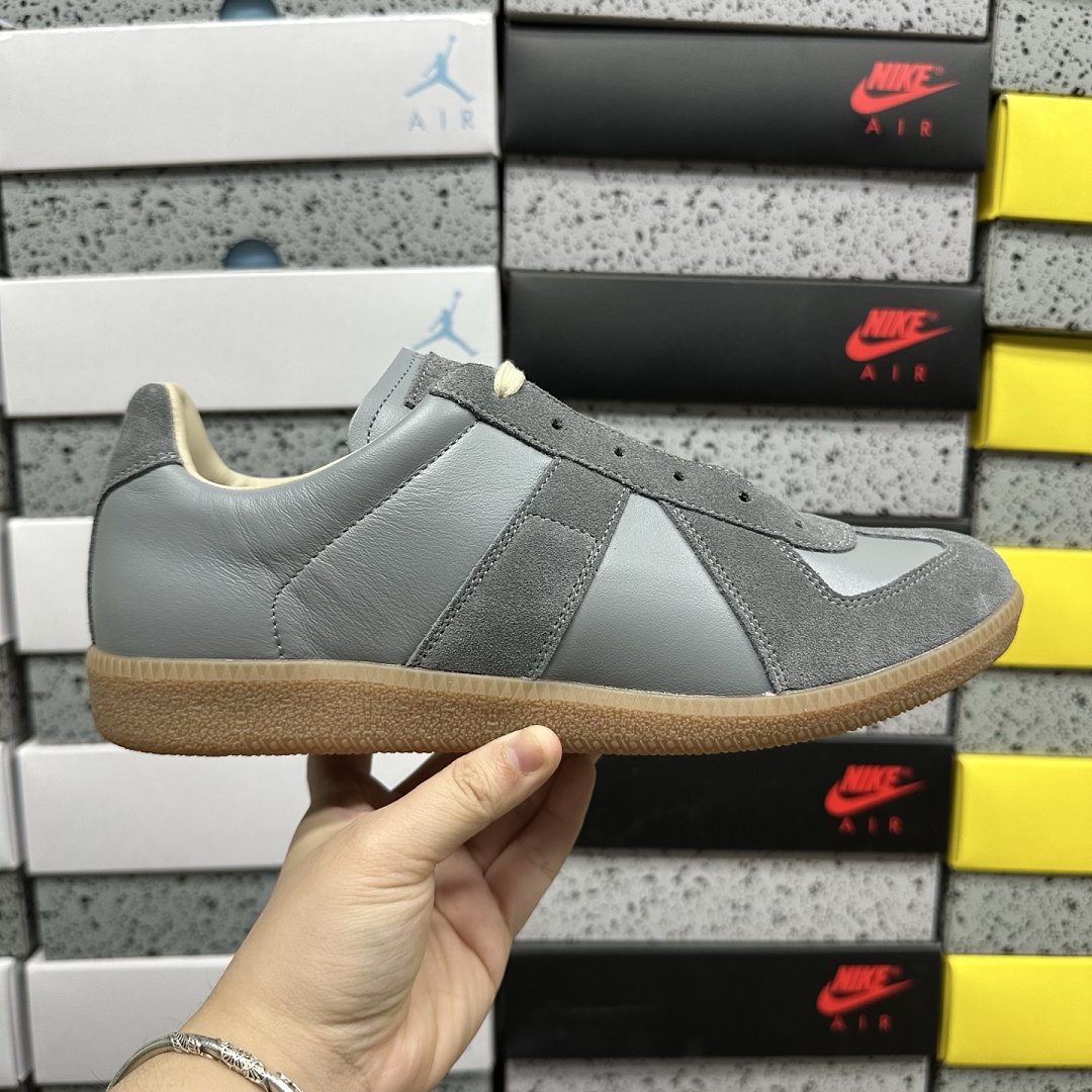 On Running Maison Margiela Replica - Image 4