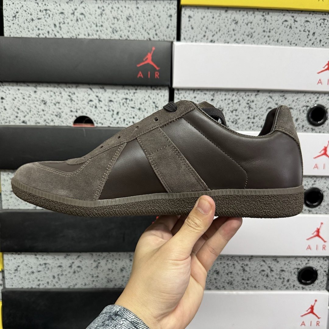 On Running Maison Margiela Replica Coffee H9391 - Image 3
