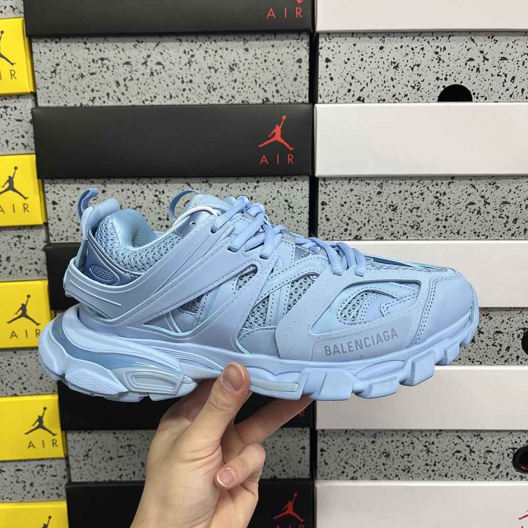 Balenciaga Track - Image 3