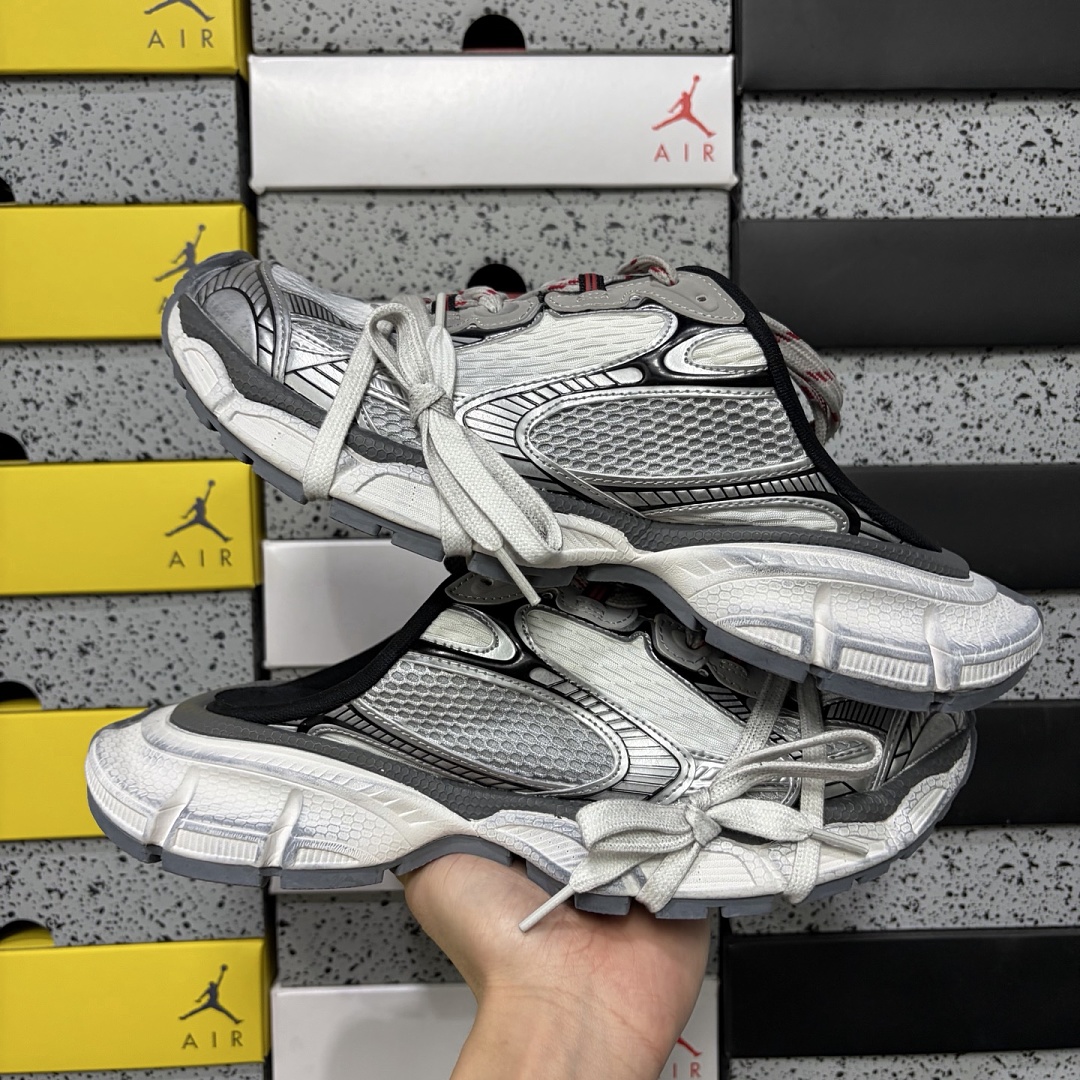 Balenciaga BLCG 3XL 2015 - Image 8