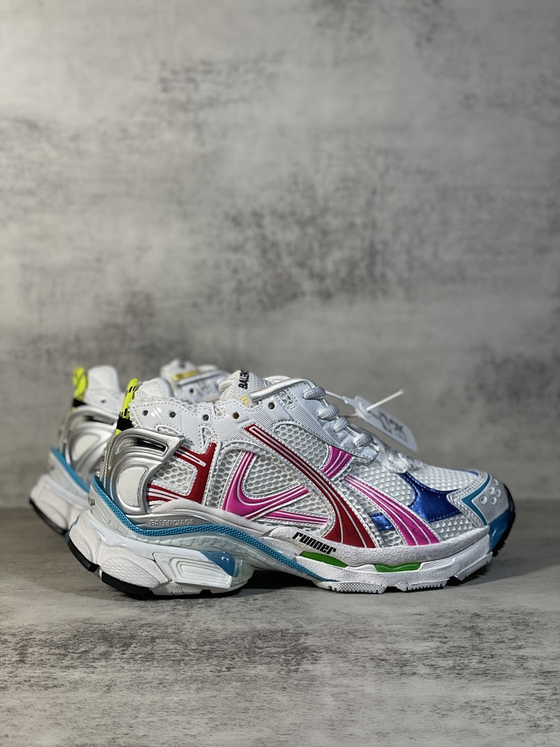 Balenciaga Runner 7.5 - Image 27