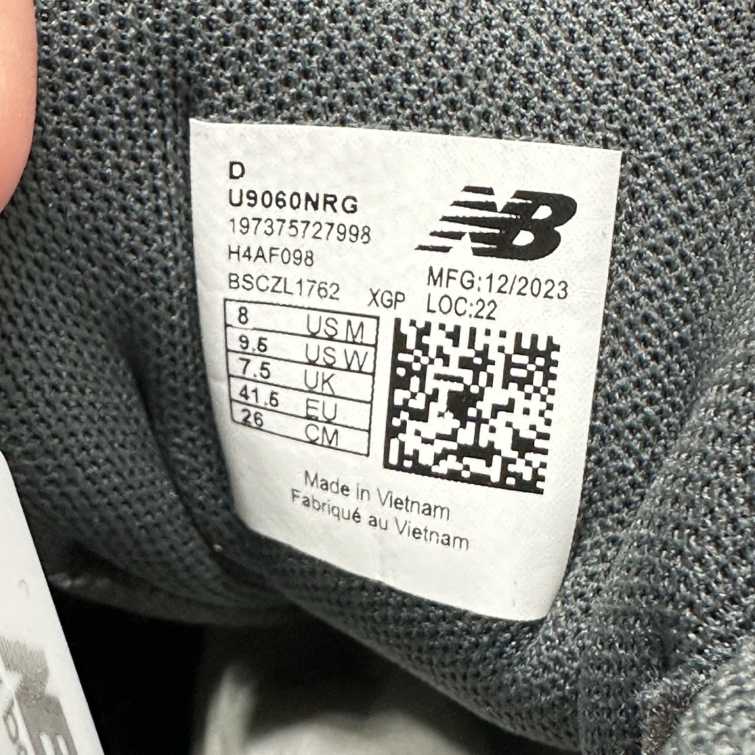 New Balance 9060 - Image 8