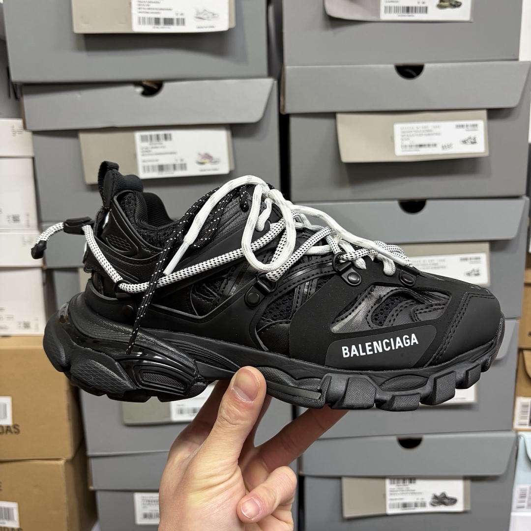 Balenciaga Track Trail Laces 3.0 - Image 8