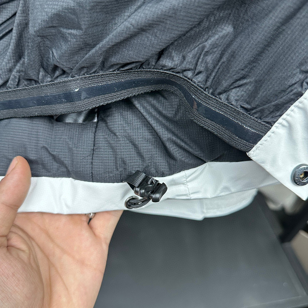 Arc'teryx Macai Jacket White Size: S-XXL - Image 8