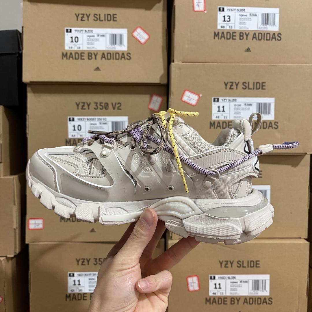 Balenciaga Track Trail Laces 3.0 - Image 3