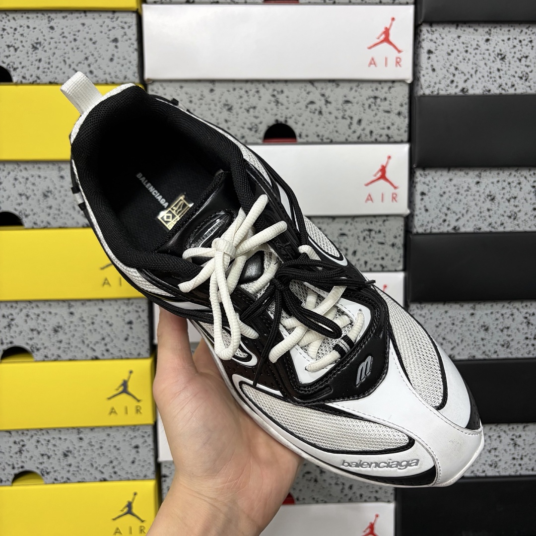 Balenciaga BLCG Radar 25 Gen - Image 10
