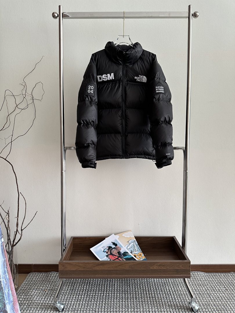 Chanel The North Face 1996 Retro Nuptse 700 Fill Packable Jacket - Image 22