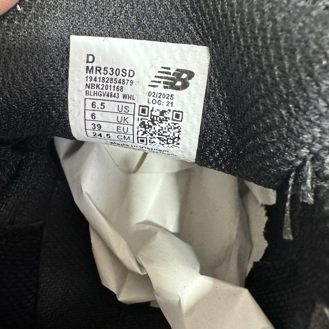 New Balance 530V2 (Black White) - Image 4
